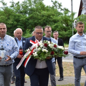 hold-Ofiarom-ludobojstwa29.jpg