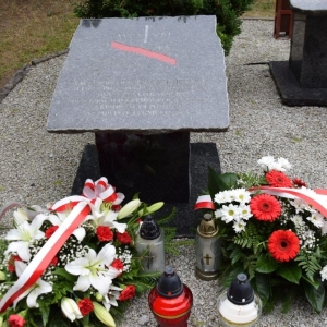 hold-Ofiarom-ludobojstwa34.jpg