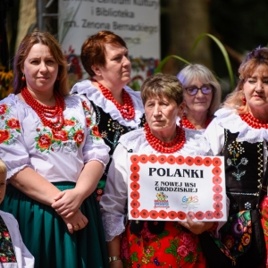 30-biesiada-kresowa-pielgrzymka-korowod-rozpoczecie-fot-BS_117.jpg