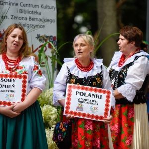 30-biesiada-kresowa-pielgrzymka-korowod-rozpoczecie-fot-BS_159.jpg