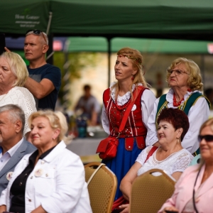 30-biesiada-kresowa-pielgrzymka-korowod-rozpoczecie-fot-BS_165.jpg