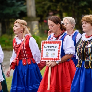 30-biesiada-kresowa-pielgrzymka-korowod-rozpoczecie-fot-BS_28.jpg