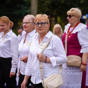30-biesiada-kresowa-pielgrzymka-korowod-rozpoczecie-fot-BS_41.jpg