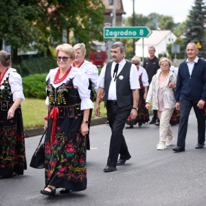 30-biesiada-kresowa-pielgrzymka-korowod-rozpoczecie-fot-BS_47.jpg