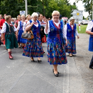 30-biesiada-kresowa-pielgrzymka-korowod-rozpoczecie-fot-BS_60.jpg