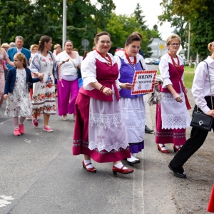 30-biesiada-kresowa-pielgrzymka-korowod-rozpoczecie-fot-BS_77.jpg