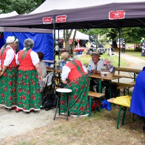 30-biesiada-kresowa-pielgrzymka-korowod-rozpoczecie-fot-BS_89.jpg