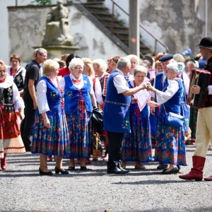 30-biesiada-kresowa-pielgrzymka-korowod-rozpoczecie-fot-BS_9.jpg