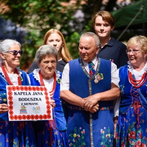 30-biesiada-kresowa-pielgrzymka-korowod-rozpoczecie-fot-BS_98.jpg