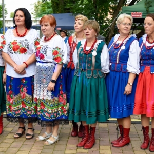 30-biesiada-kresowa-pielgrzymka-stoiska-komisja-nagrody-fot-BS_160.jpg