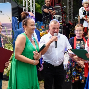 30-biesiada-kresowa-pielgrzymka-stoiska-komisja-nagrody-fot-BS_166.jpg