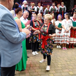 30-biesiada-kresowa-pielgrzymka-stoiska-komisja-nagrody-fot-BS_185.jpg