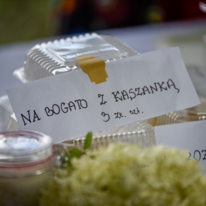 30-biesiada-kresowa-pielgrzymka-stoiska-komisja-nagrody-fot-BS_76.jpg