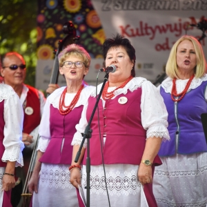 30-biesiada-kresowa-pielgrzymka-wystepu-fot-BS_63.jpg