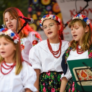30-biesiada-kresowa-pielgrzymka-wystepu-fot-BS_7.jpg