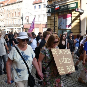 marsz_roznorodnosci_legnica_fot_dawid_soltys149.JPG