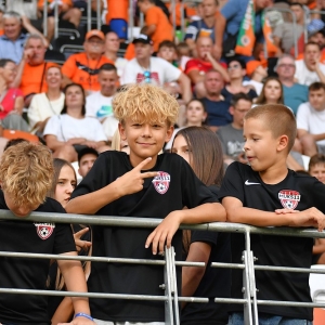 kibice-zl-lechia-fot-ewajak233.JPG
