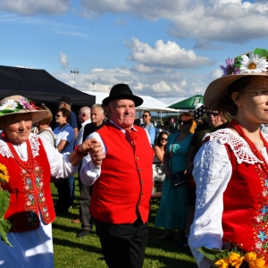 dozynki-mecinka-fot-ewajak348.JPG