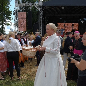 otwrcie-dozynek-fot-ewajak170.JPG