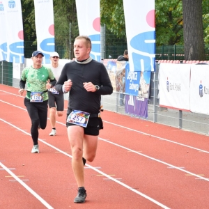 bieg_legnica_polmaraton_10_km_fot_dawid_soltys325.JPG