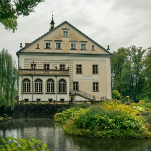 palac-ciechanowice-fot-ewajak107.JPG