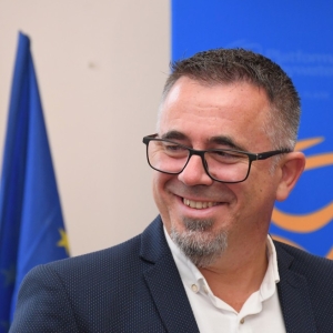 biuro-poselskie-fot-zjak34.JPG