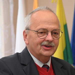 biuro-poselskie-fot-zjak35.JPG