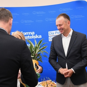 biuro-poselskie-fot-zjak52.JPG