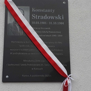 tablica-Konstanty-Stradowski-fot-jagoda-balicka18.jpg