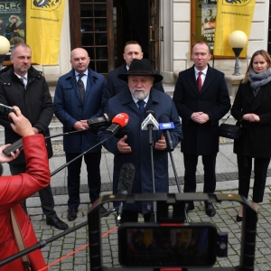 konferencja-fot-ewajak009.JPG