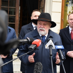 konferencja-fot-ewajak010.JPG