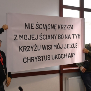awantura-o-krzyze-fot-ewajak022.JPG