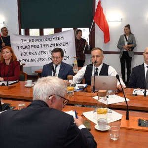 awantura-o-krzyze-fot-ewajak032.JPG