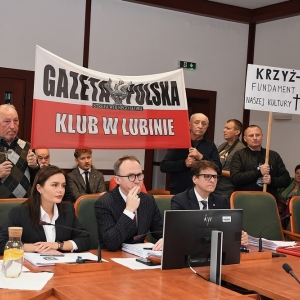 awantura-o-krzyze-fot-ewajak061.JPG