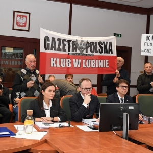 awantura-o-krzyze-fot-ewajak062.JPG