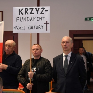 awantura-o-krzyze-fot-ewajak094.JPG