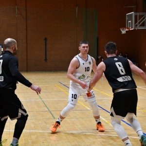 basket_legnica_wilki_zary_fot_dawid_soltys12.JPG