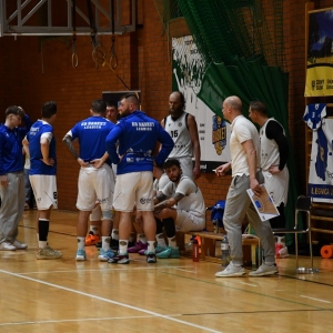 basket_legnica_wilki_zary_fot_dawid_soltys52.JPG