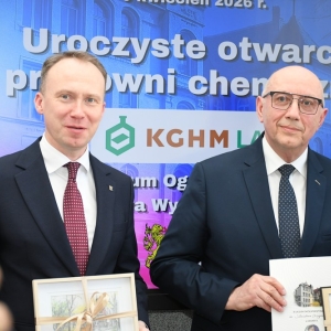 kghmlab-otwrcie-fot-zjak53.jpg