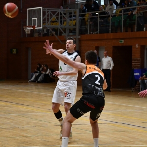basket_legnica_mkk_gniezno_fot_dawid_soltys025.JPG