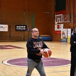 basket_legnica_mkk_gniezno_fot_dawid_soltys038.JPG