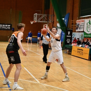 basket_legnica_mkk_gniezno_fot_dawid_soltys049.JPG
