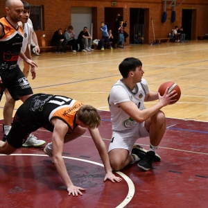 basket_legnica_mkk_gniezno_fot_dawid_soltys050.JPG