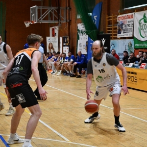 basket_legnica_mkk_gniezno_fot_dawid_soltys057.JPG