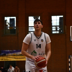 basket_legnica_mkk_gniezno_fot_dawid_soltys074.JPG