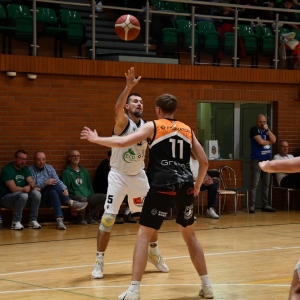 basket_legnica_mkk_gniezno_fot_dawid_soltys086.JPG