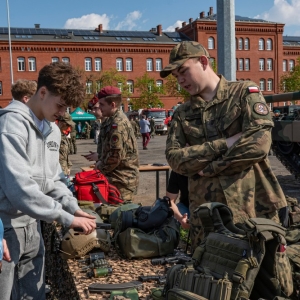 targi-wojskowe-fot-ewajak020.jpg