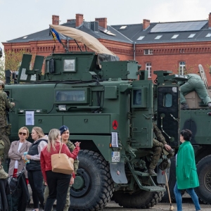 targi-wojskowe-fot-ewajak236.jpg