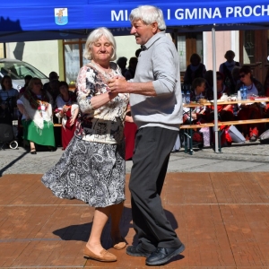 festiwal-folkor-proch-fot-ewajak109.jpg