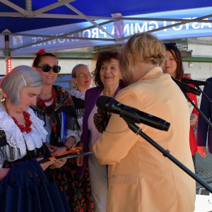 festiwal-folkor-proch-fot-ewajak195.jpg